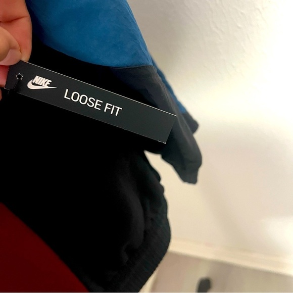 Nike Unisex S Sportswear Pullover Windbreaker Hoodie Oregon USA Color-block NWT - Picture 8 of 12